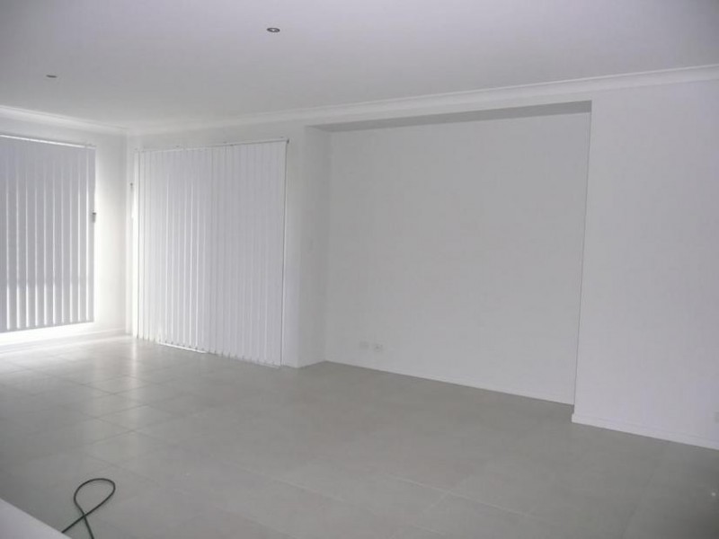 31 The Promenade, Springfield Lakes QLD 4300