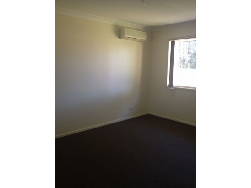 6 Gumnut Grove, Redbank Plains QLD 4301