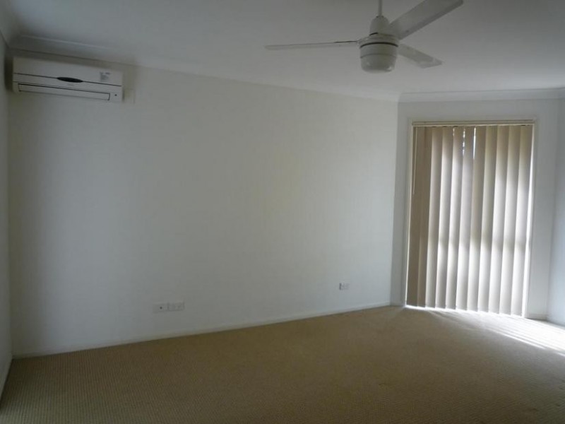10 Burnside Place, Forest Lake QLD 4078