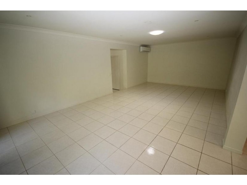 21 Speckled Circuit, Springfield Lakes QLD 4300