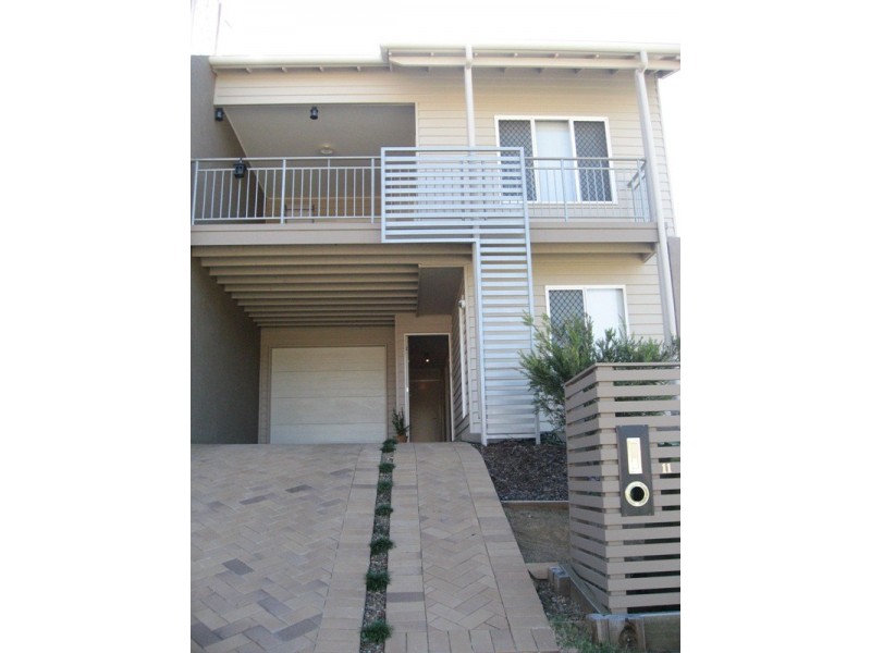 11 Escarpment Drive, Springfield QLD 4300