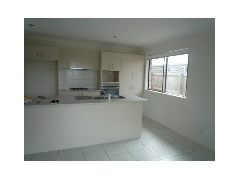 11 Huxley Street, Redbank Plains QLD 4301