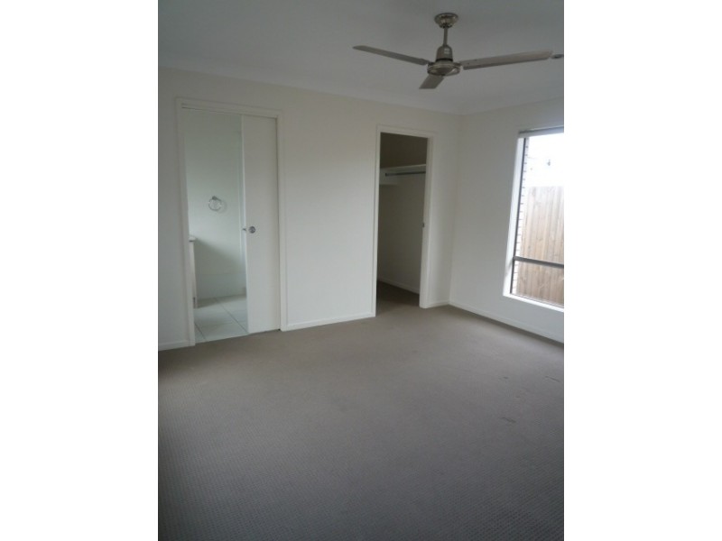 11 Huxley Street, Redbank Plains QLD 4301