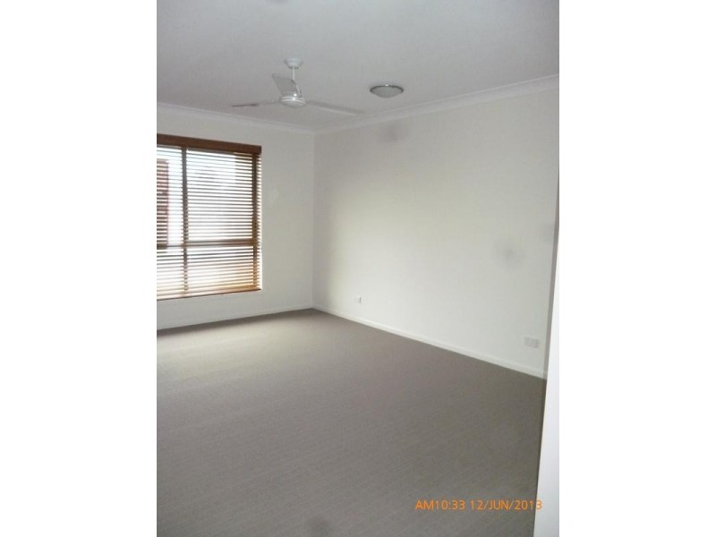 9 Isidore Street, Augustine Heights QLD 4300