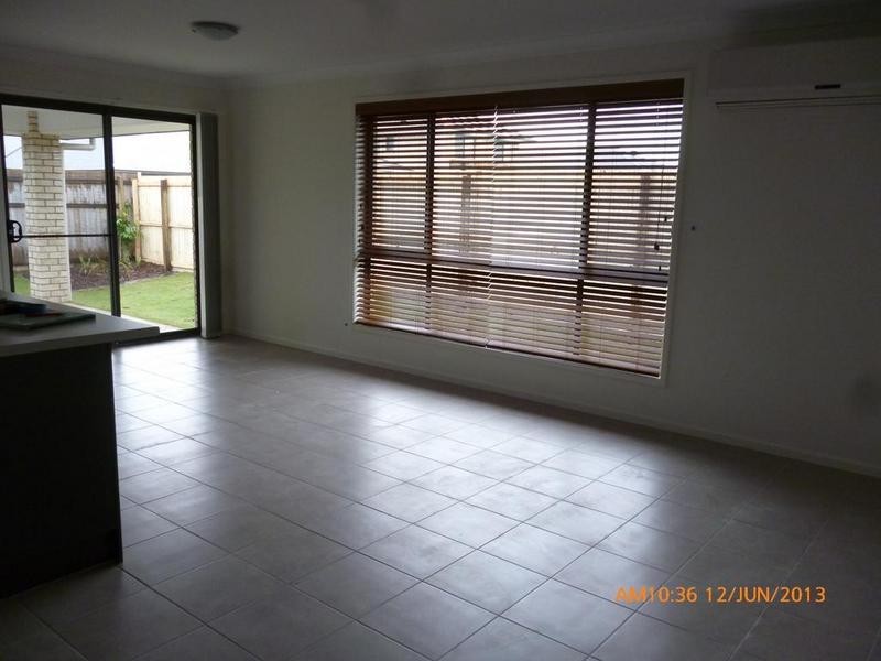 9 Isidore Street, Augustine Heights QLD 4300