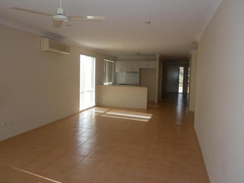 27 Isabella Street, Collingwood Park QLD 4301