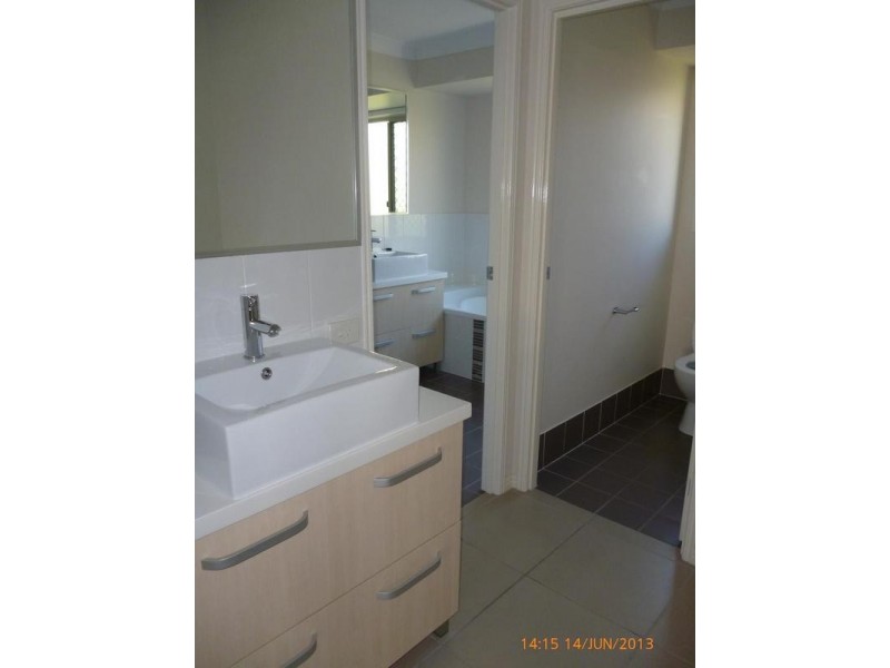 5 Epping Lane, Springfield Lakes QLD 4300