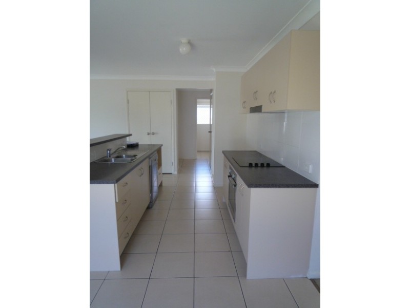 36 Baden Jones Way, North Booval QLD 4304