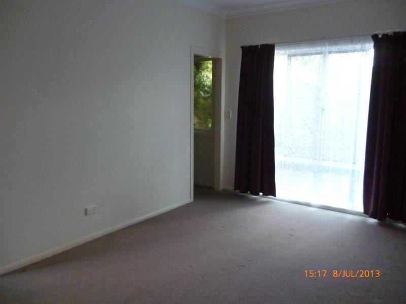 8 Ripponlea Court, Forest Lake QLD 4078