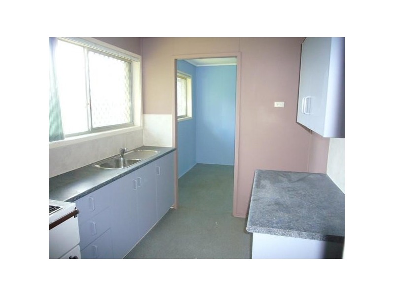 2 Ashworth Street, Gailes QLD 4300