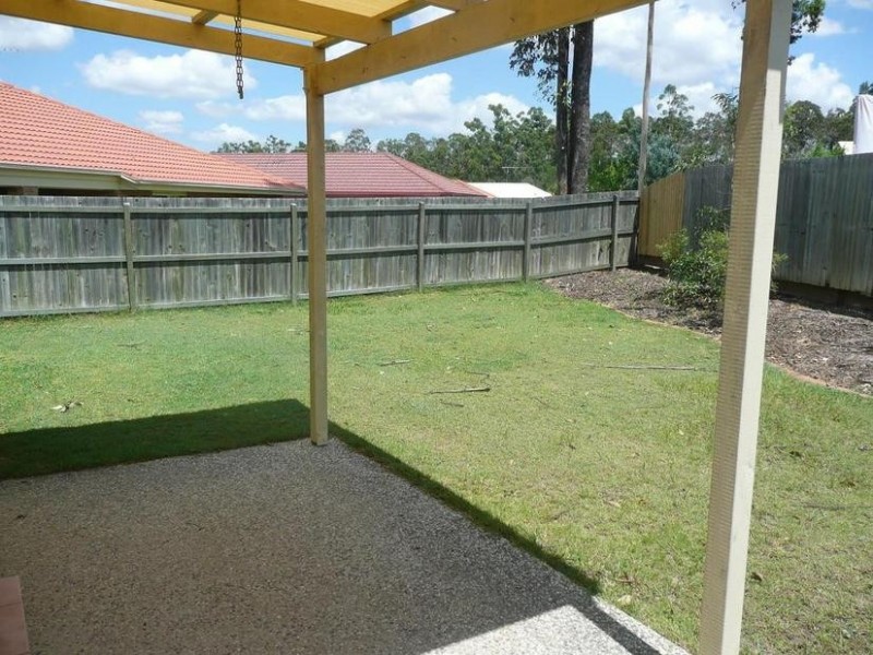 9 Berkshire Place, Springfield Lakes QLD 4300