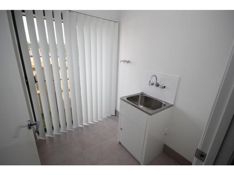 9 Isidore Street, Augustine Heights QLD 4300