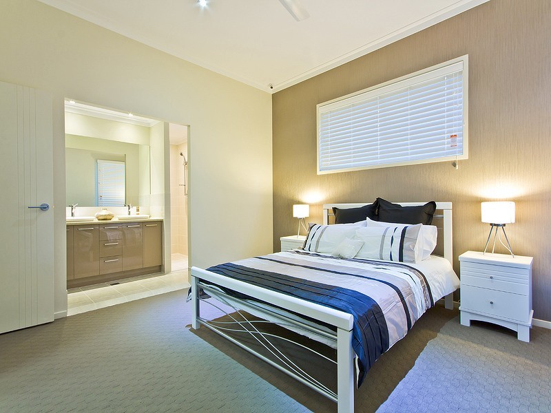 48 Parkview Drive, Springfield Lakes QLD 4300