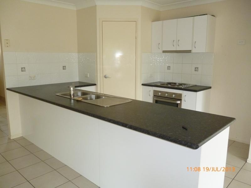 6 Ella Street, Marsden QLD 4132