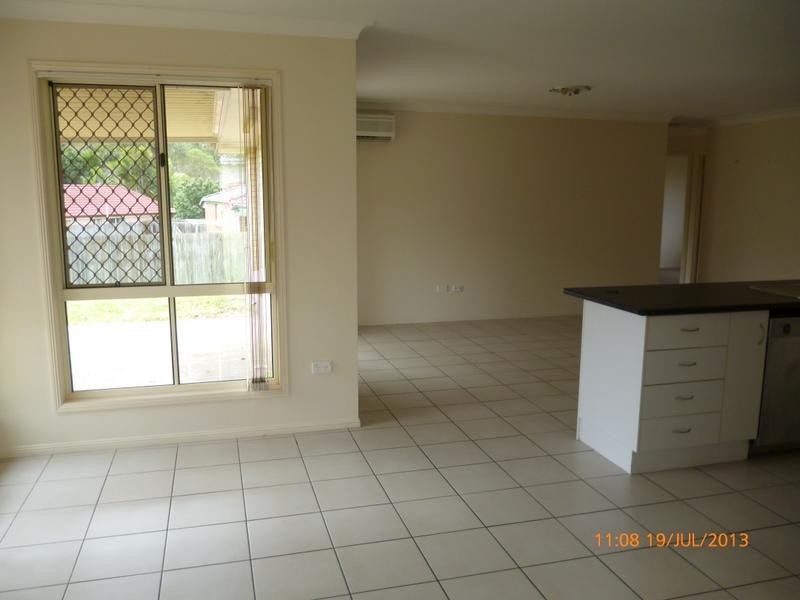 6 Ella Street, Marsden QLD 4132