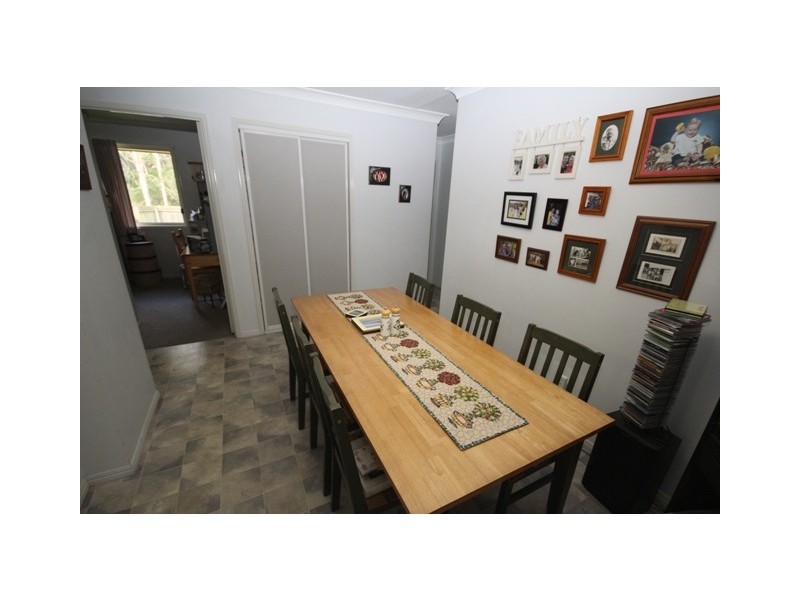 2 Finn Court, Camira QLD 4300