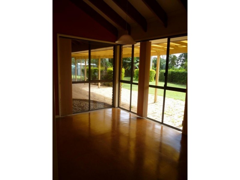 5 Warburton Court, Collingwood Park QLD 4301