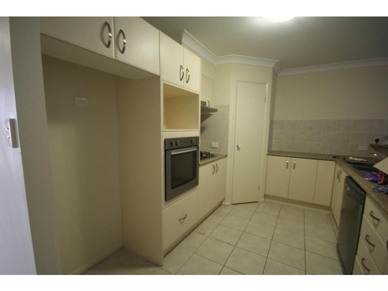 15 Kondalilla Crescent, Springfield Lakes QLD 4300