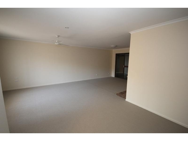 13 Dobell Avenue, Collingwood Park QLD 4301