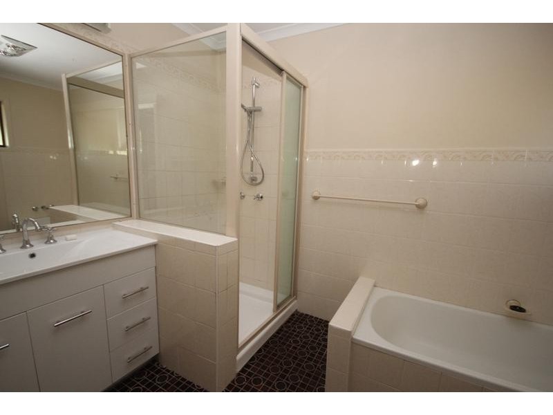 13 Dobell Avenue, Collingwood Park QLD 4301