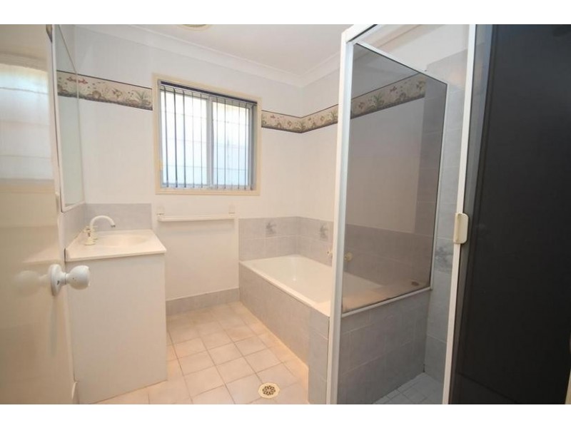 53 Whitlam Drive, Collingwood Park QLD 4301