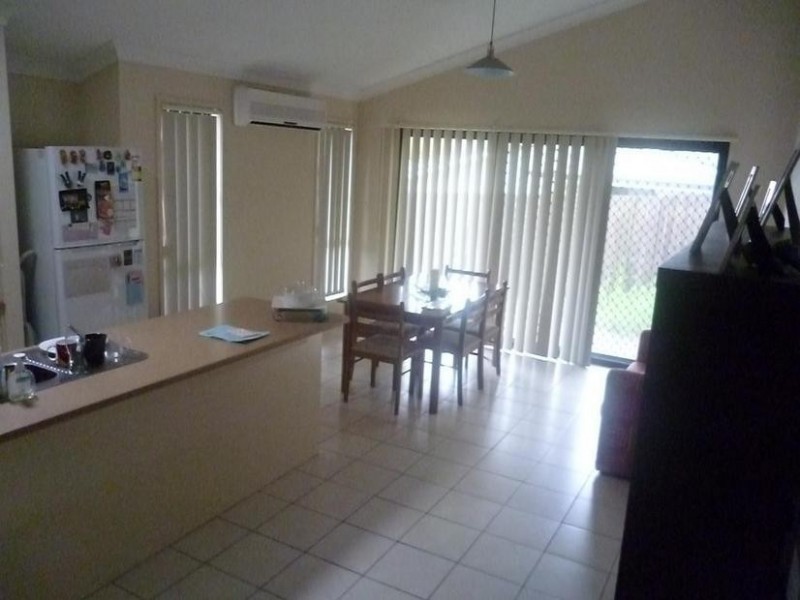 88 Opossum Circuit, Springfield Lakes QLD 4300