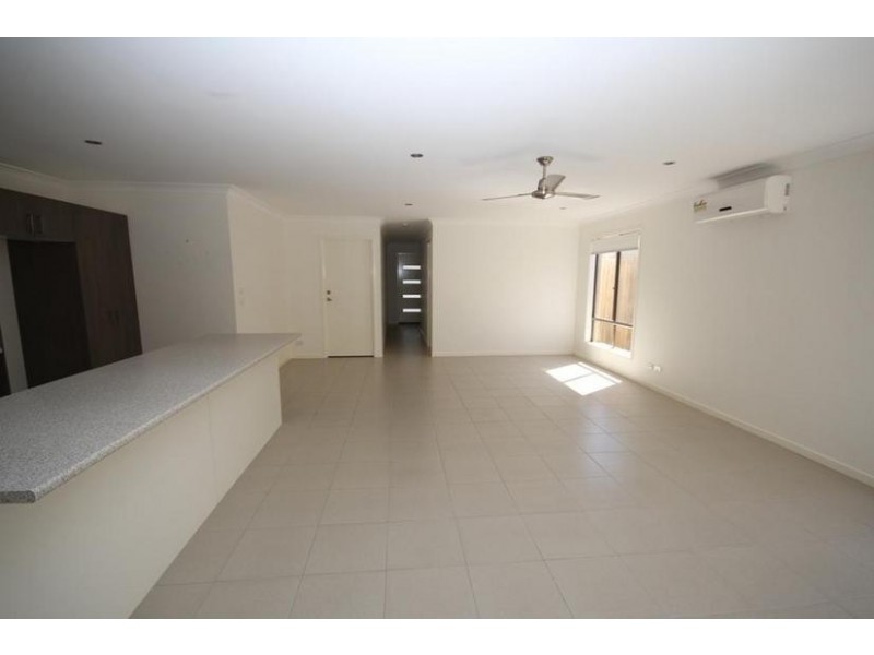 13 Glorious Promenade, Redbank QLD 4301