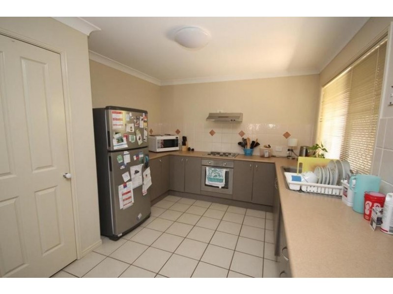 14 Swallowtail Cres, Springfield Lakes QLD 4300