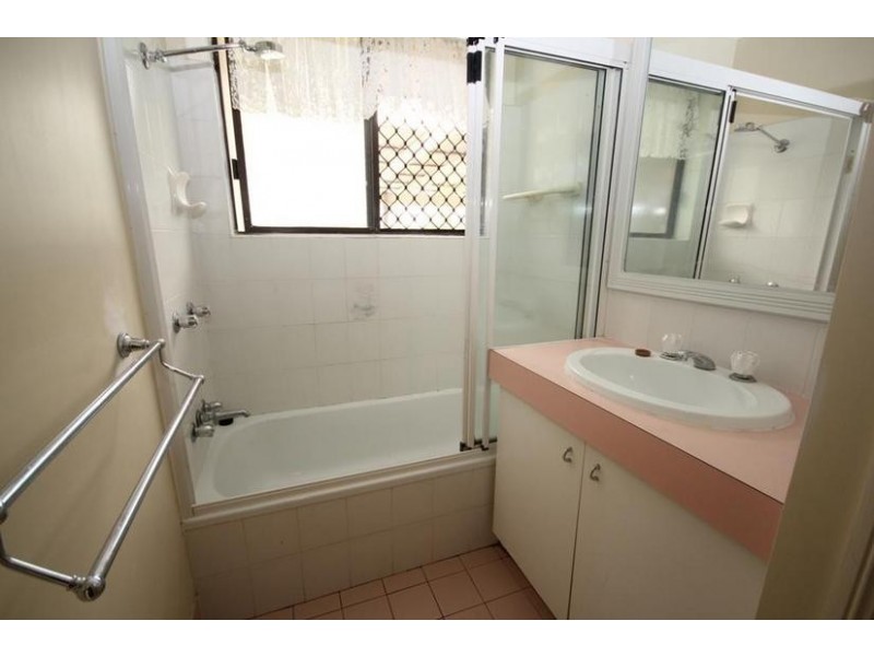 3 Hannant Street, Collingwood Park QLD 4301
