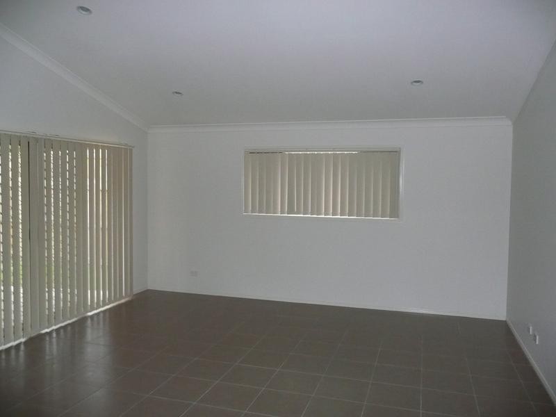 7 O’Kelly Court, Collingwood Park QLD 4301