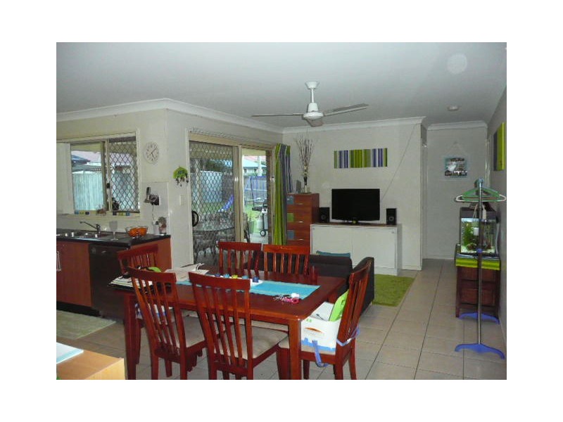 98 James Josey Avenue, Springfield Lakes QLD 4300