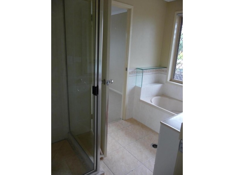 182 Eagle Street, Collingwood Park QLD 4301