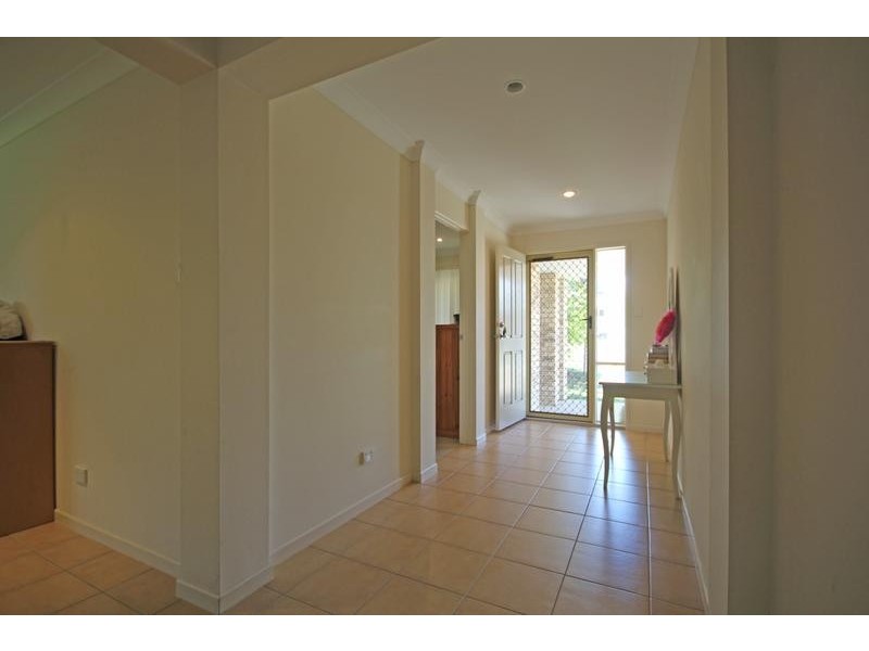 43 Gippsland Circuit, Forest Lake QLD 4078