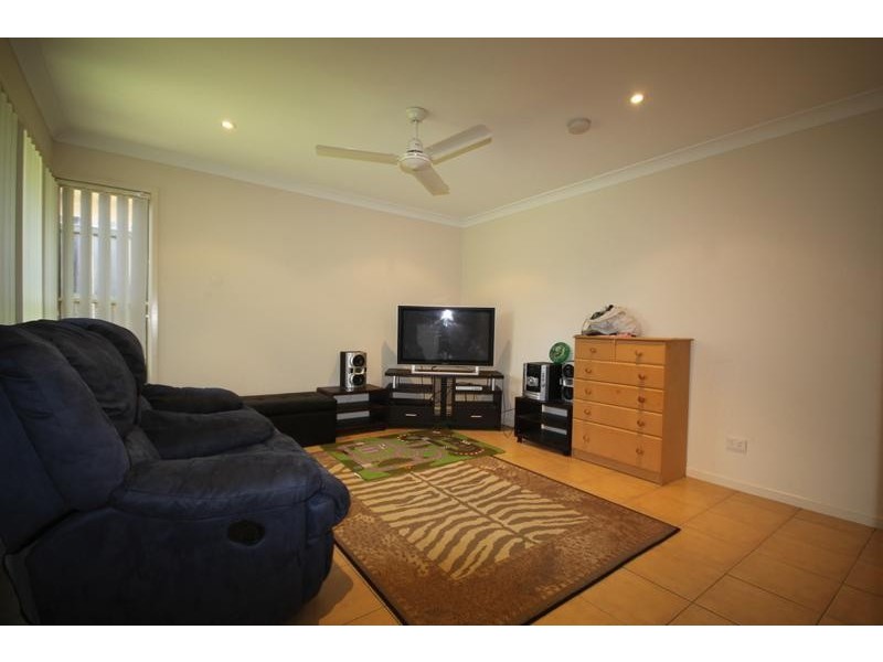 43 Gippsland Circuit, Forest Lake QLD 4078