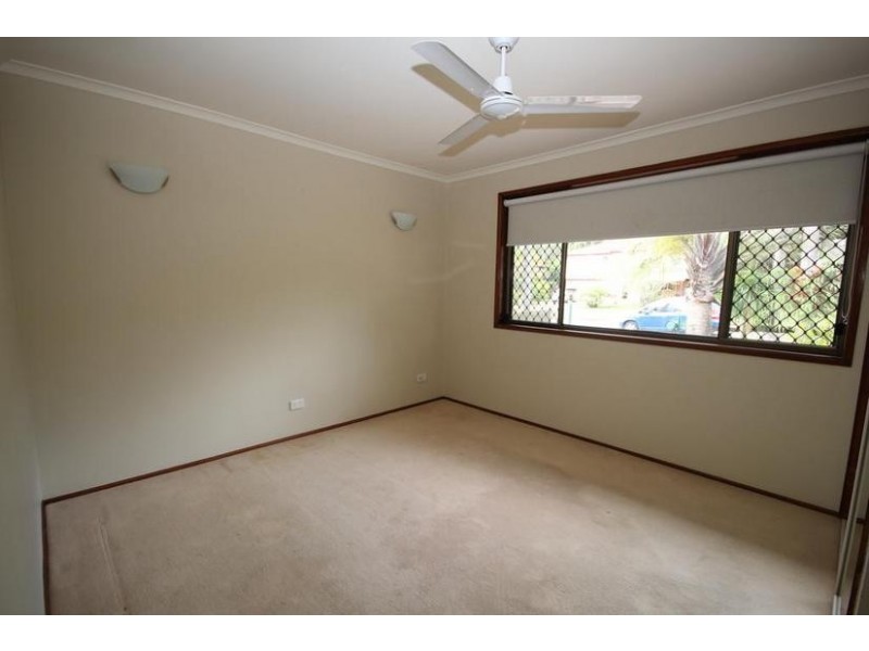 6 Ron Street, Camira QLD 4300