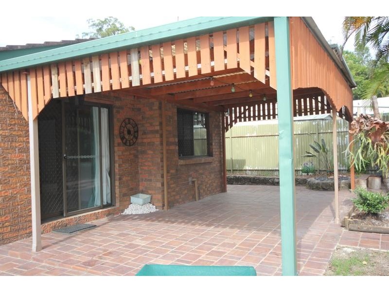 6 Ron Street, Camira QLD 4300