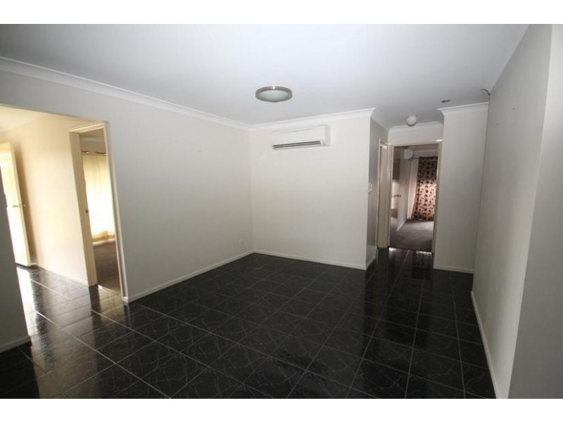 22 De Valera Street, Collingwood Park QLD 4301