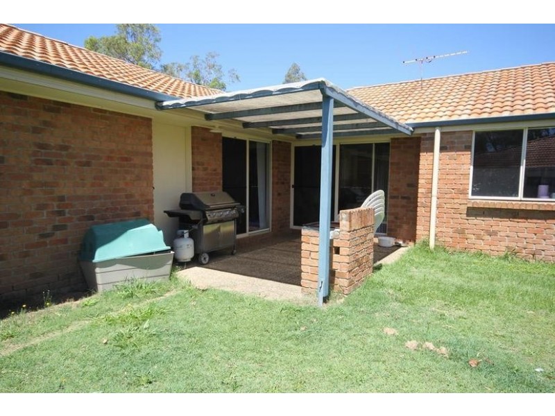 18 Central Street, Forest Lake QLD 4078