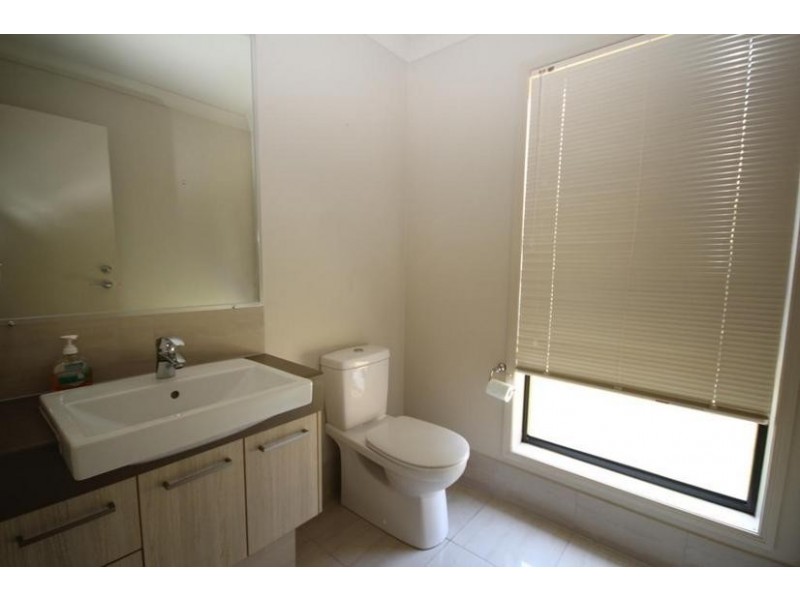 61 Juniper Street, Heathwood QLD 4110