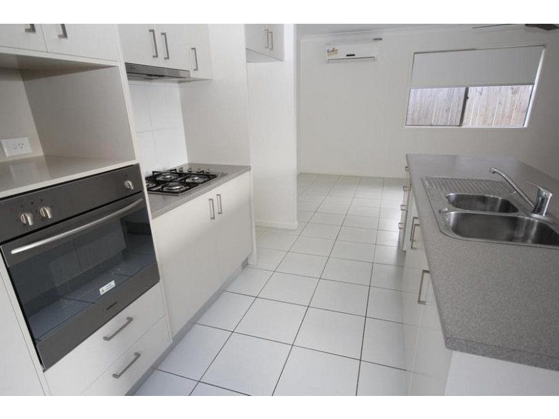 10 Huntley Crescent, Redbank Plains QLD 4301