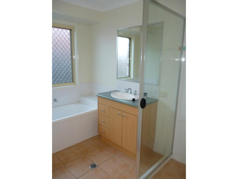 86 James Josey Avenue, Springfield Lakes QLD 4300