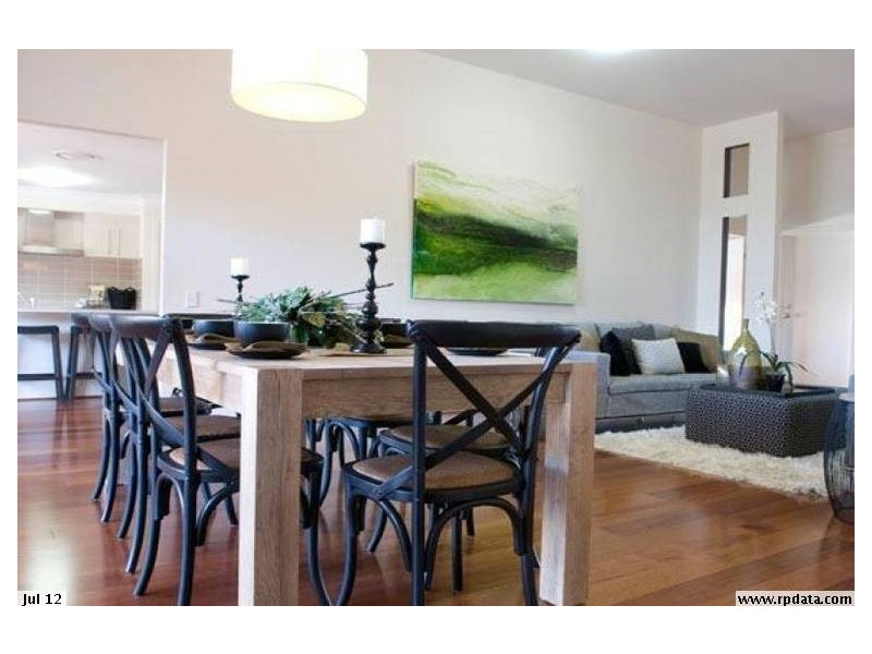 9 Brigid Boulevard, Augustine Heights QLD 4300