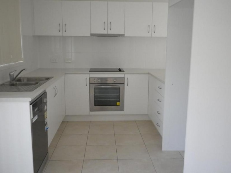 1/25 Darzee Street, Brassall QLD 4305