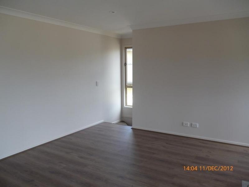 28 Laguna Crescent, Springfield Lakes QLD 4300