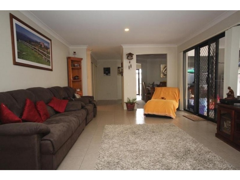 116 Sunview Rd, Springfield QLD 4300