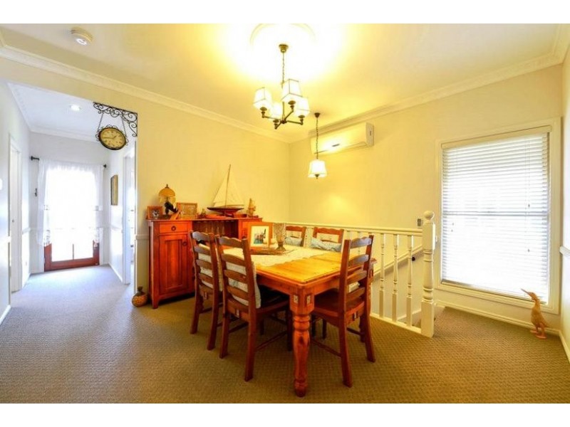 13 Hilltop Tce, Springfield Lakes QLD 4300