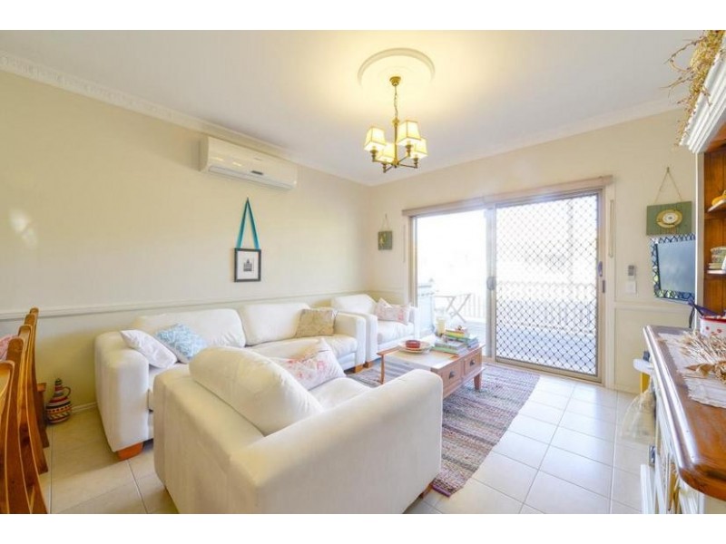 13 Hilltop Tce, Springfield Lakes QLD 4300