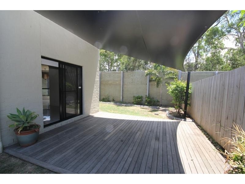 61 Juniper Street, Heathwood QLD 4110