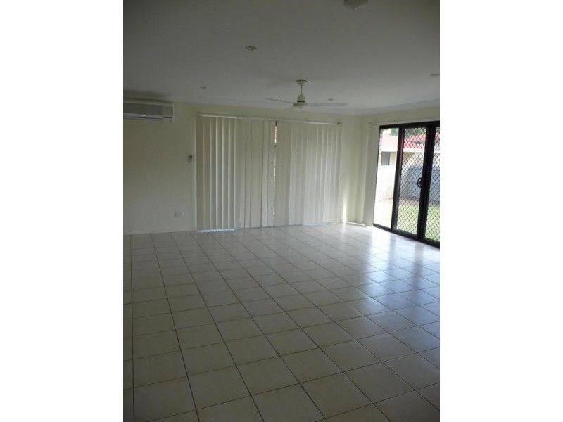 7 Beazley Court, Collingwood Park QLD 4301