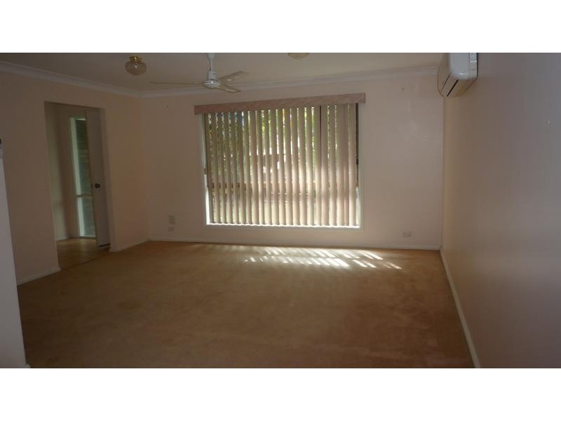 2 Manning Court, Collingwood Park QLD 4301